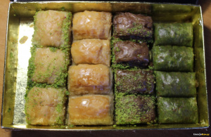 Пахлава "Ассорти 2 (класиика и шоколад)" 1кг