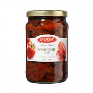 Томаты сушёные в масле "GreenFood" 530 гр (стекло) 1/12