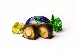 Конфеты МЕТЕОРИТ С ФУНДУКОМ глазированные 1кг