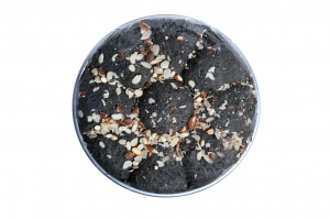 Халва черный кунжут 3 кг c миндалем (метал.поднос) ВБ